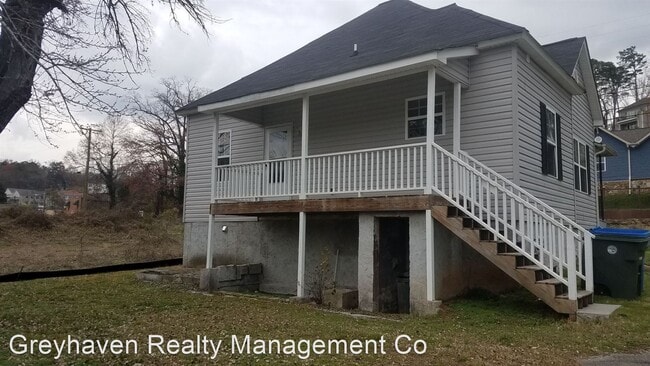 Building Photo - 3 br, 1 bath House - 701 N Market Street