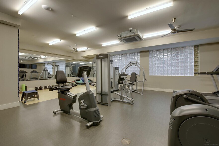 Fitness Room - 1320 Fenwick Ln