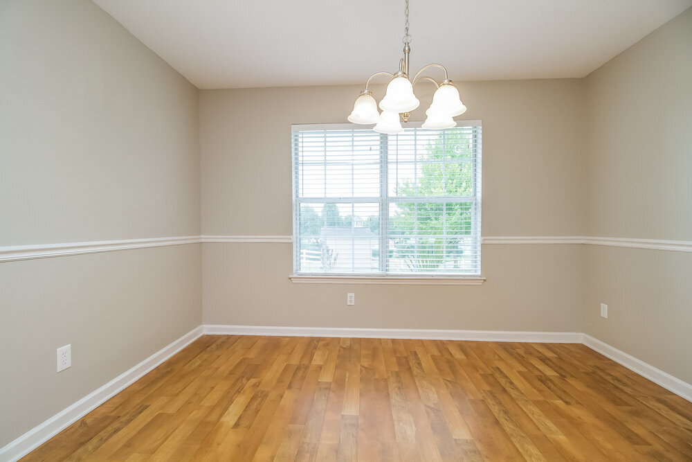 Building Photo - 5356 Sunnyvale Dr
