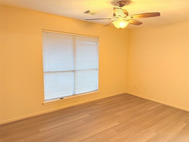 Building Photo - 4738 Stoney Point Ct