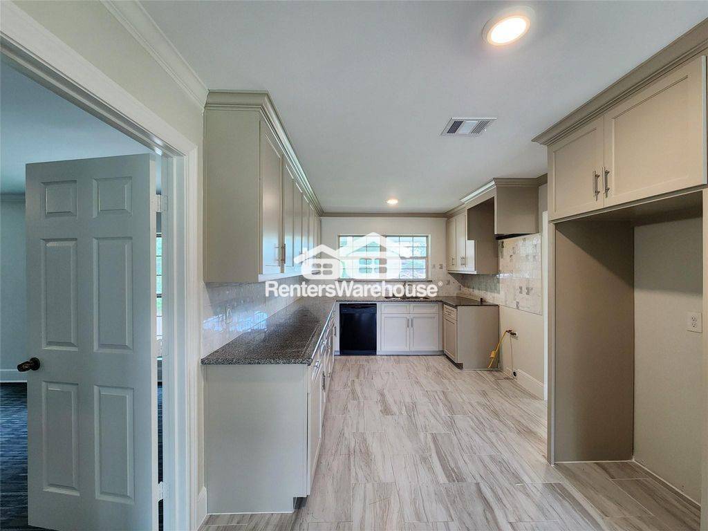 Building Photo - 8033 Turquoise Ln