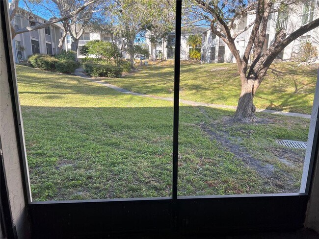 Building Photo - 2625 FL-590