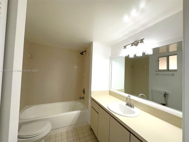 Building Photo - 3562 W 80th St