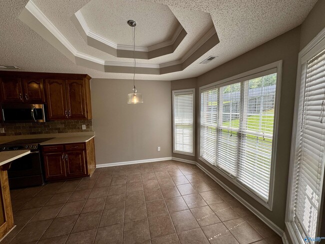 Building Photo - 104 Appleberry Ln