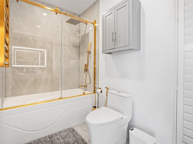 Building Photo - 2553 NW 42nd Ave