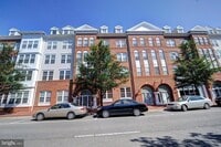 Building Photo - 4951 Brenman Park Dr