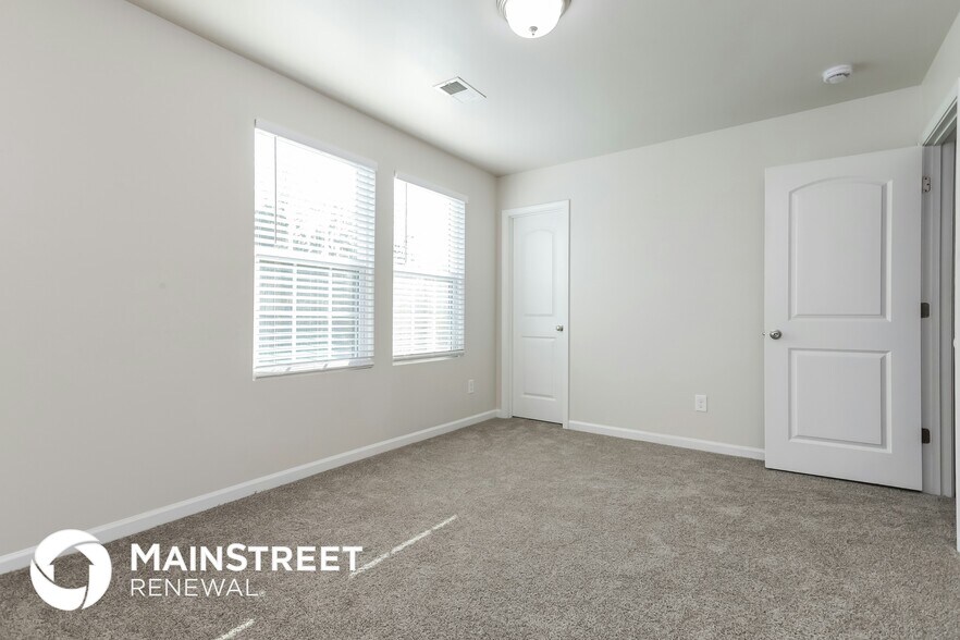 Building Photo - 135 SONOMA WOOD Trl