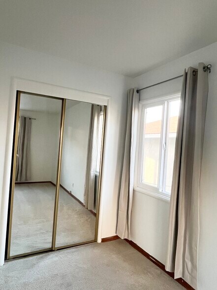 Closet in Room for Rent - 2505 Mira Vista Dr