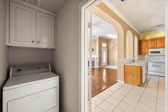 Building Photo - 2311 Ragland Rd