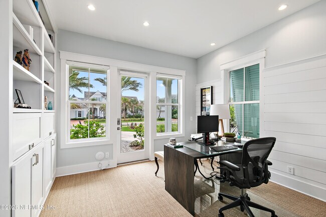 Building Photo - 724 Ponte Vedra Blvd