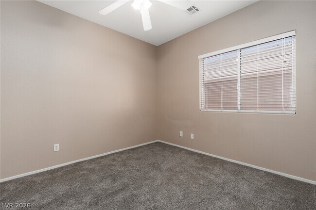 Building Photo - 5432 N Roaring Surf Dr