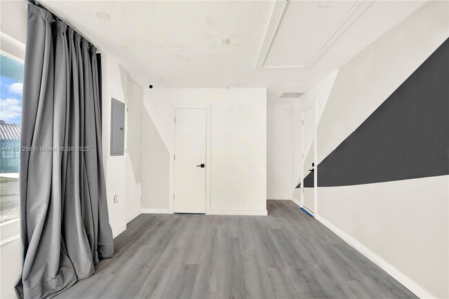 Building Photo - 11377 SW 74th St