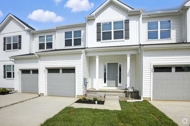 Building Photo - 41 Sequoia Dr