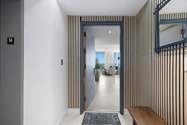 Building Photo - 4111 S Ocean Dr