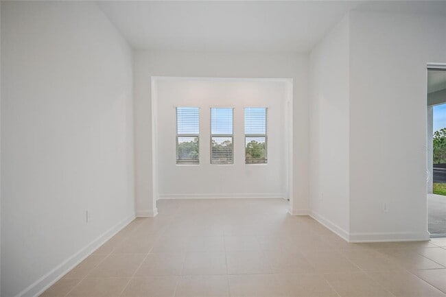 Building Photo - 4068 Eastminster Rd