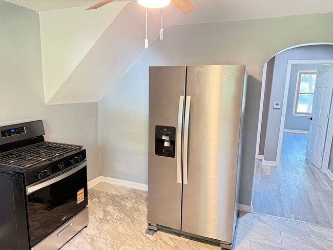 Building Photo - 3141 Green St