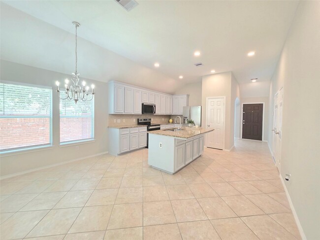 Building Photo - 17602 Haywood Oaks Dr