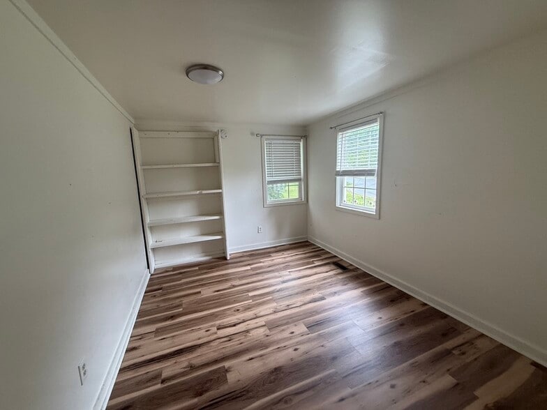 Building Photo - 4528 Sevierville Pike
