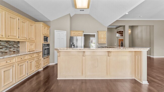 Building Photo - 236 Palais Verde Rd