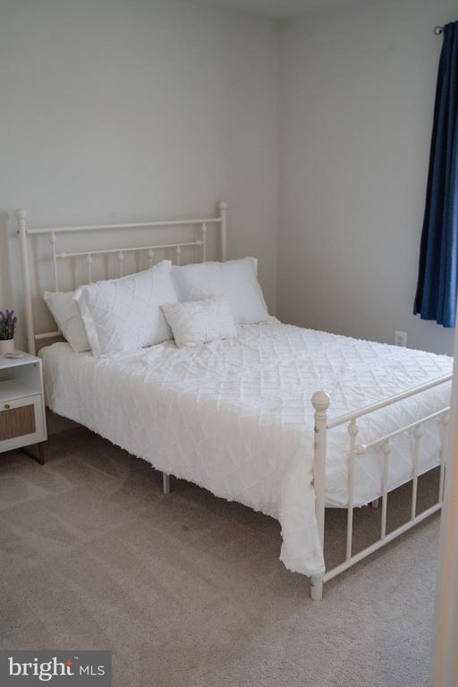 Building Photo - 36046 Auburn Wy