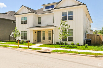 Building Photo - 307 Cooner St