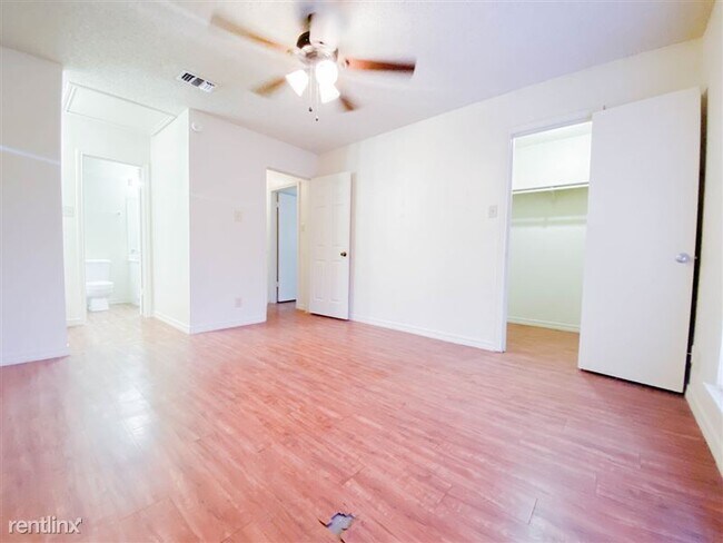 Building Photo - 109 Hughson Ct