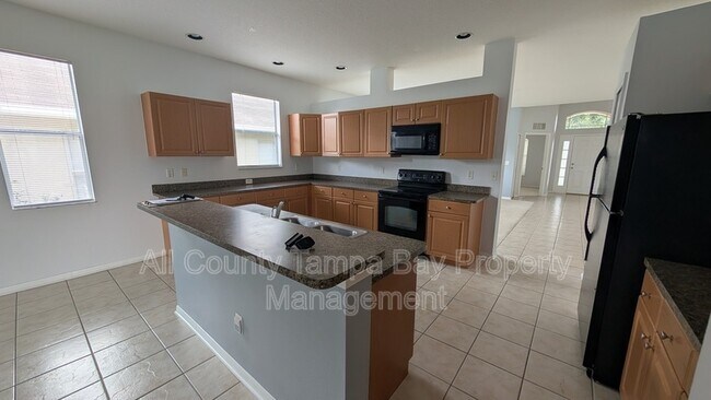 Building Photo - 3146 Shady Lily Ln