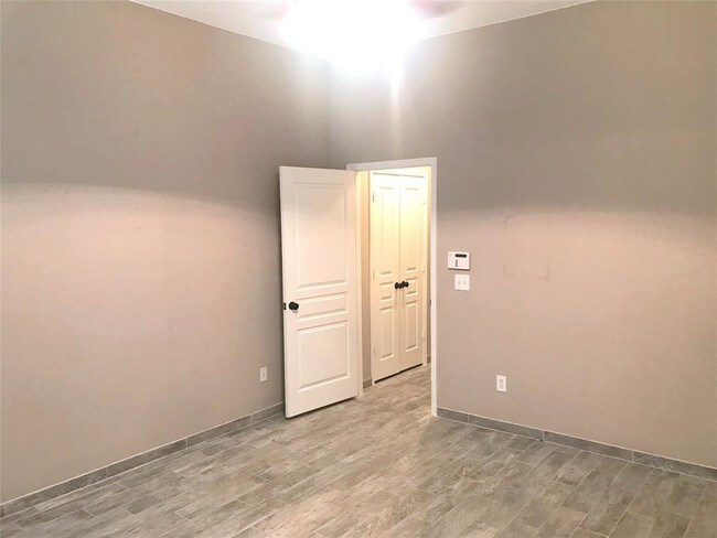Building Photo - 164 S Holly Laurel Cir