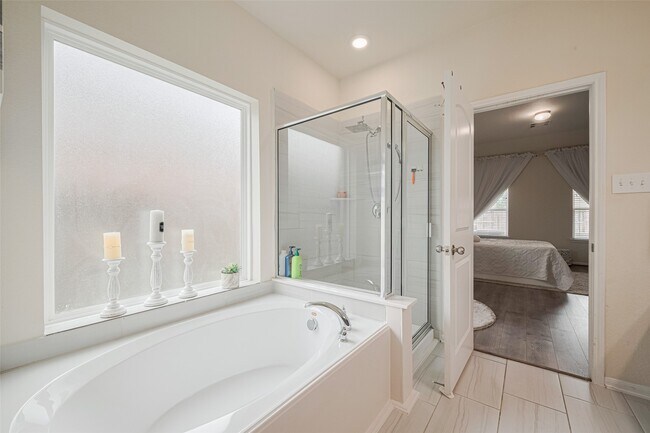 Building Photo - 5218 Windy Plantation Dr