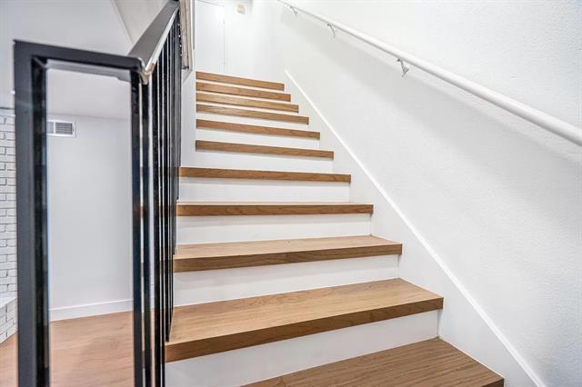 Building Photo - 10538 Barrywood Dr