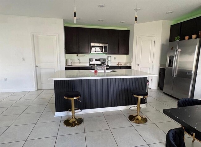 Building Photo - 626 Bell Prairie Cir