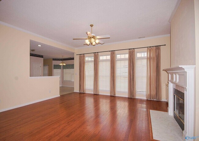 Building Photo - 209 Bridgeway Cir