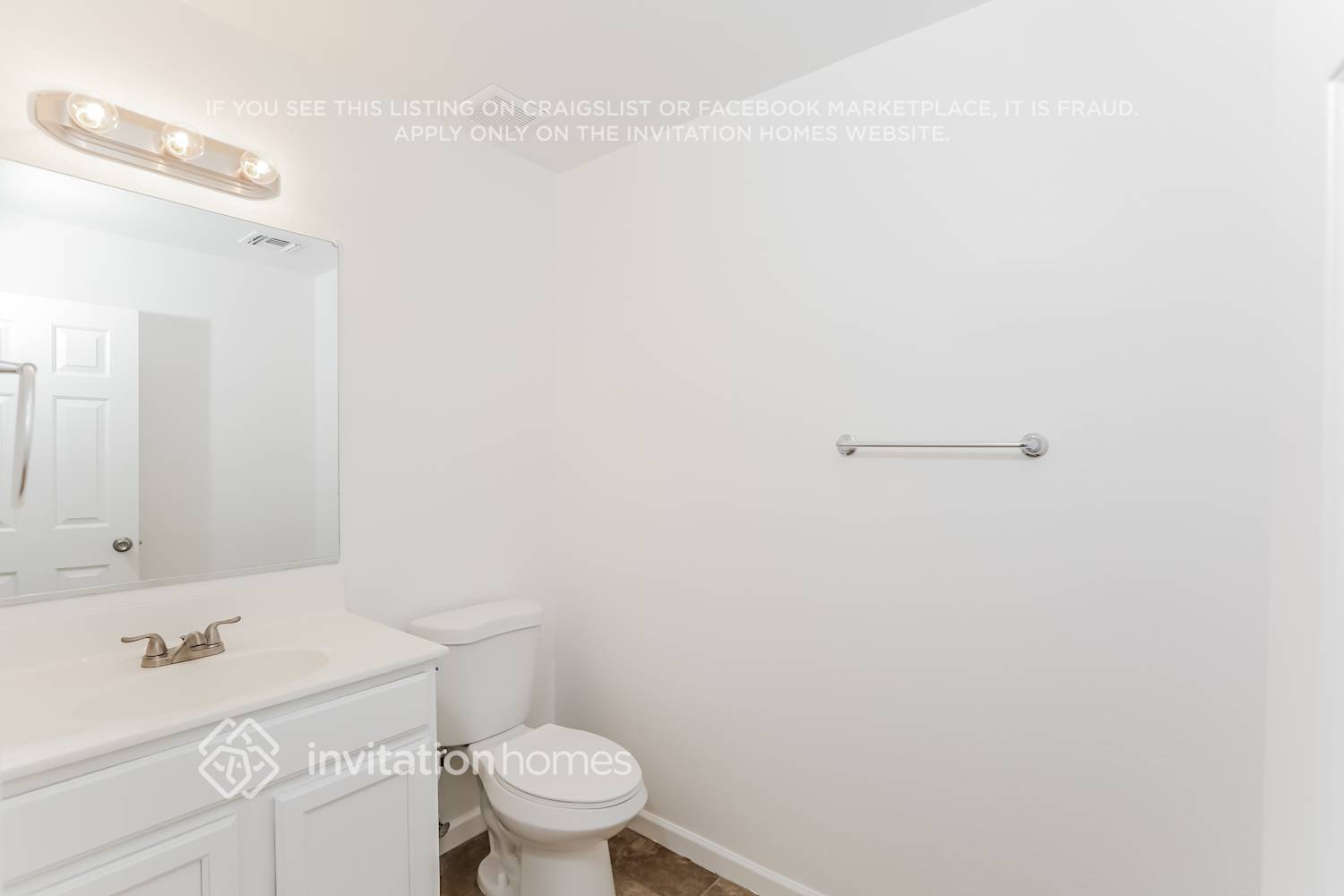 Building Photo - 1429 S Crossbow Ct