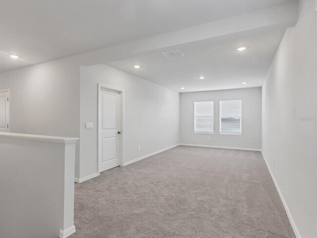 Building Photo - 12044 Kingsley Trl