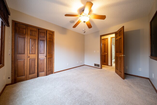 Building Photo - 8414 134th St Ct