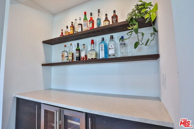 Building Photo - 4547 Don Milagro Dr