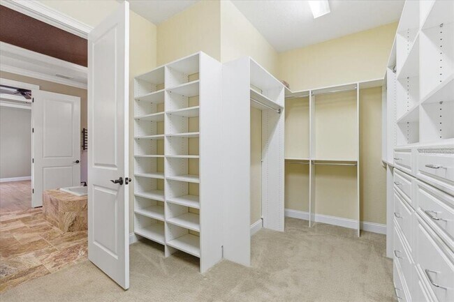 Building Photo - 7 Spanish Moss Ct