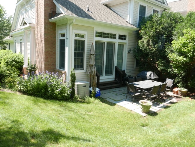 Exterior Back - 8 Meadowbrook Club Way