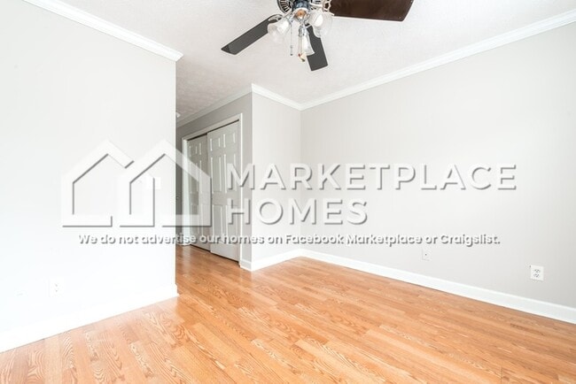 Building Photo - 2733 St Charles Ln NW