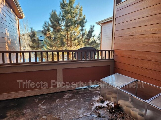 Building Photo - 4101 Crittenton Ln