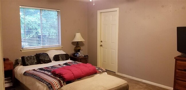 Building Photo - 2114 Ann Arbor Ave