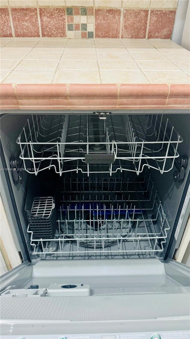 Building Photo - 17570 Atlantic Blvd