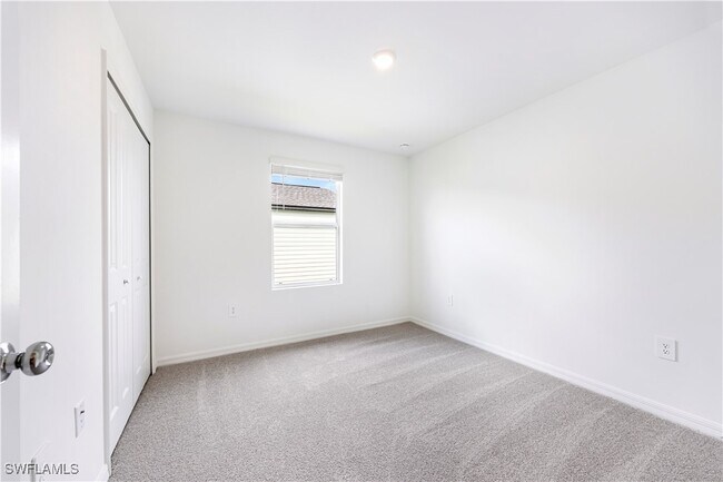 Building Photo - 4098 Lattuca