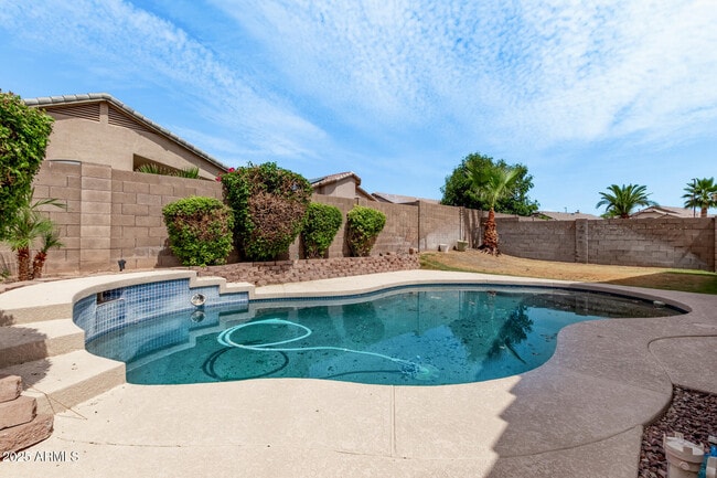 Building Photo - 17408 N Cassi Dr