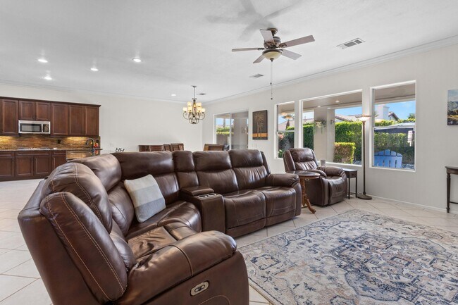 Building Photo - 74629 Lavender Way