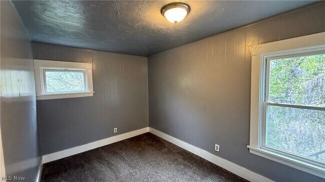 Building Photo - 1187 Addison Rd