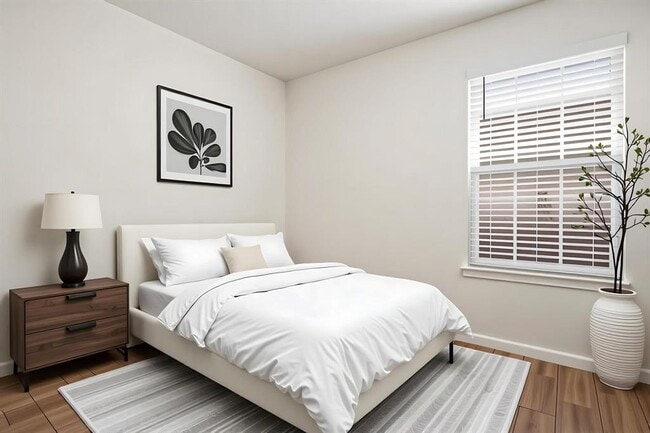 Building Photo - 1115 Brookswood Ave