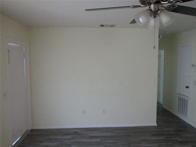 Building Photo - 23289 Olean Blvd