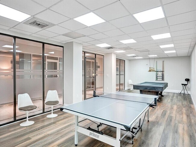 Building Photo - 1360 S Ocean Blvd