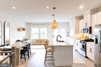 Building Photo - 6036 Goshawk St